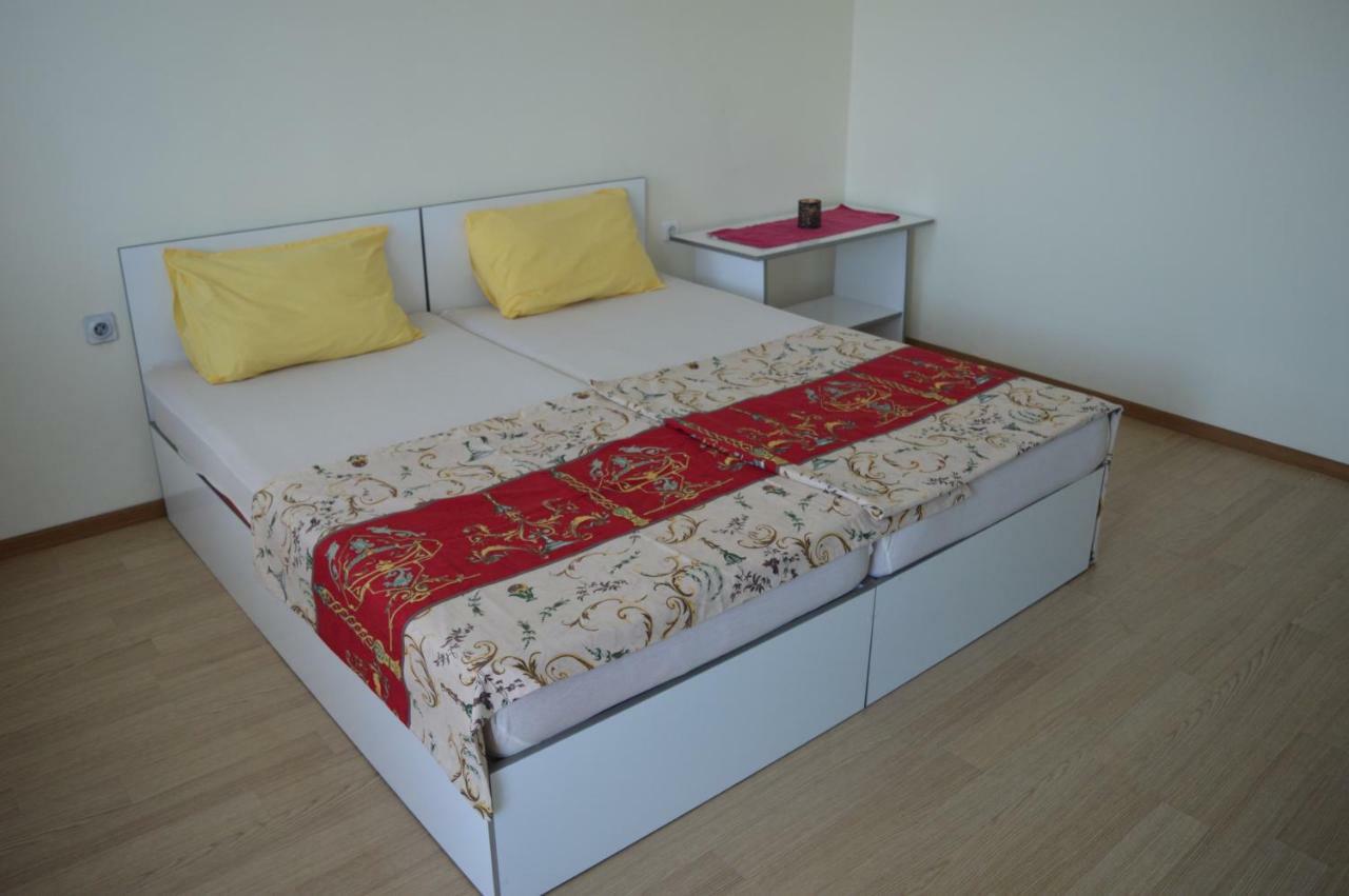 Apartamento Happy Vacation 2 Varna Exterior foto